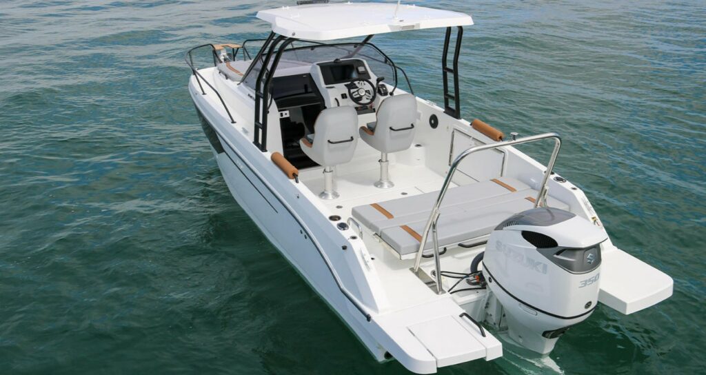 Exterior 5 Flyer 8 SUNdeck