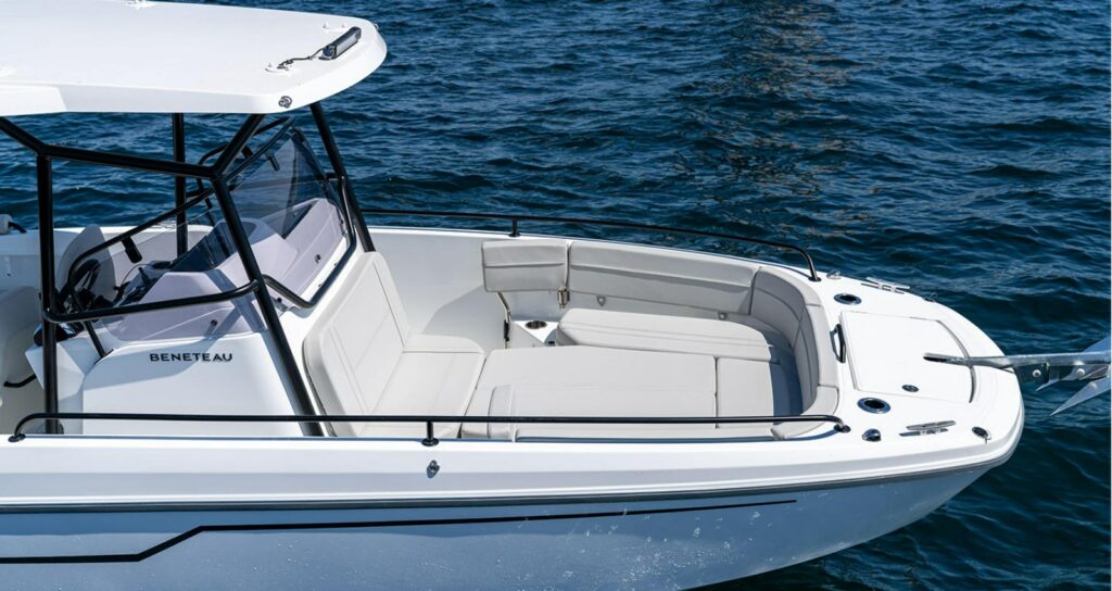 Exterior 6 Flyer 8 SPACEdeck