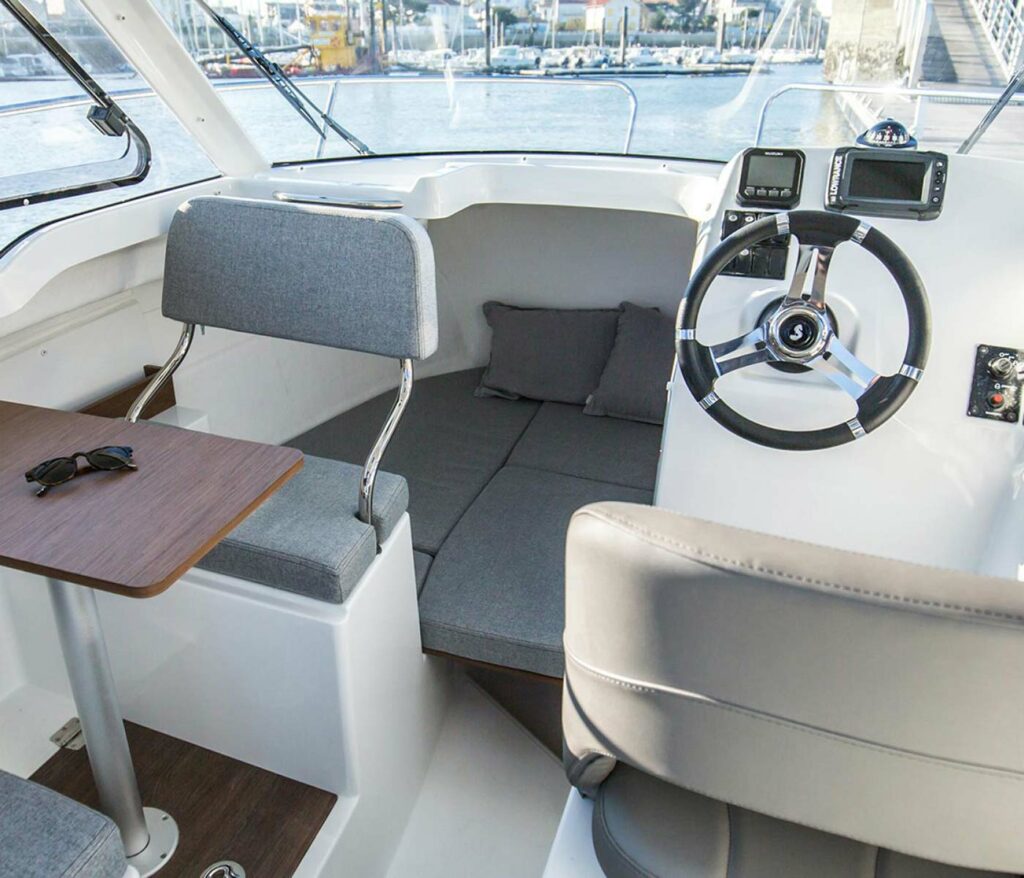 Interior 1 Antares 6